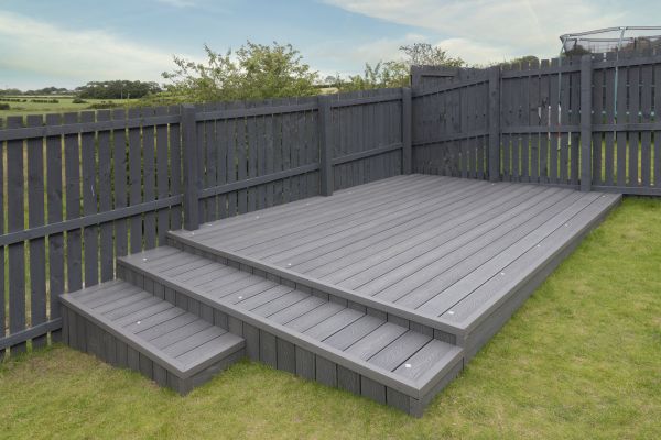 Vinyl Deck Construction in Frederick